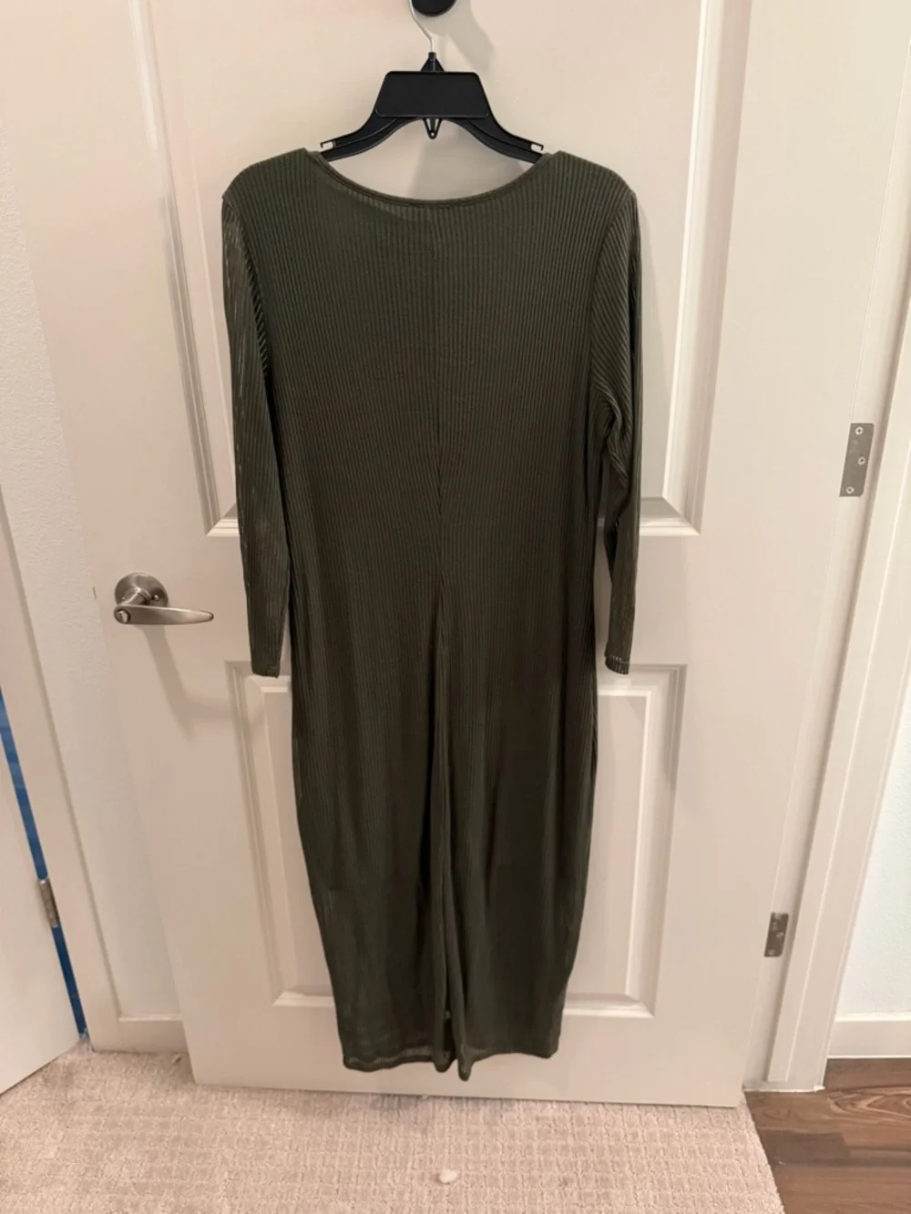 Express Olive Ribbed Button-Front Midi Dress - Picture 2 of 4